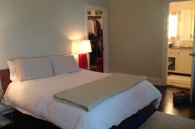 25 W Elm St APT 30