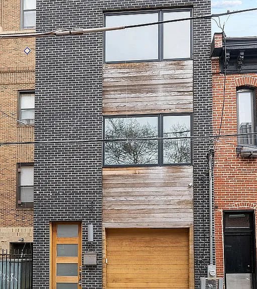 751 S Mole St