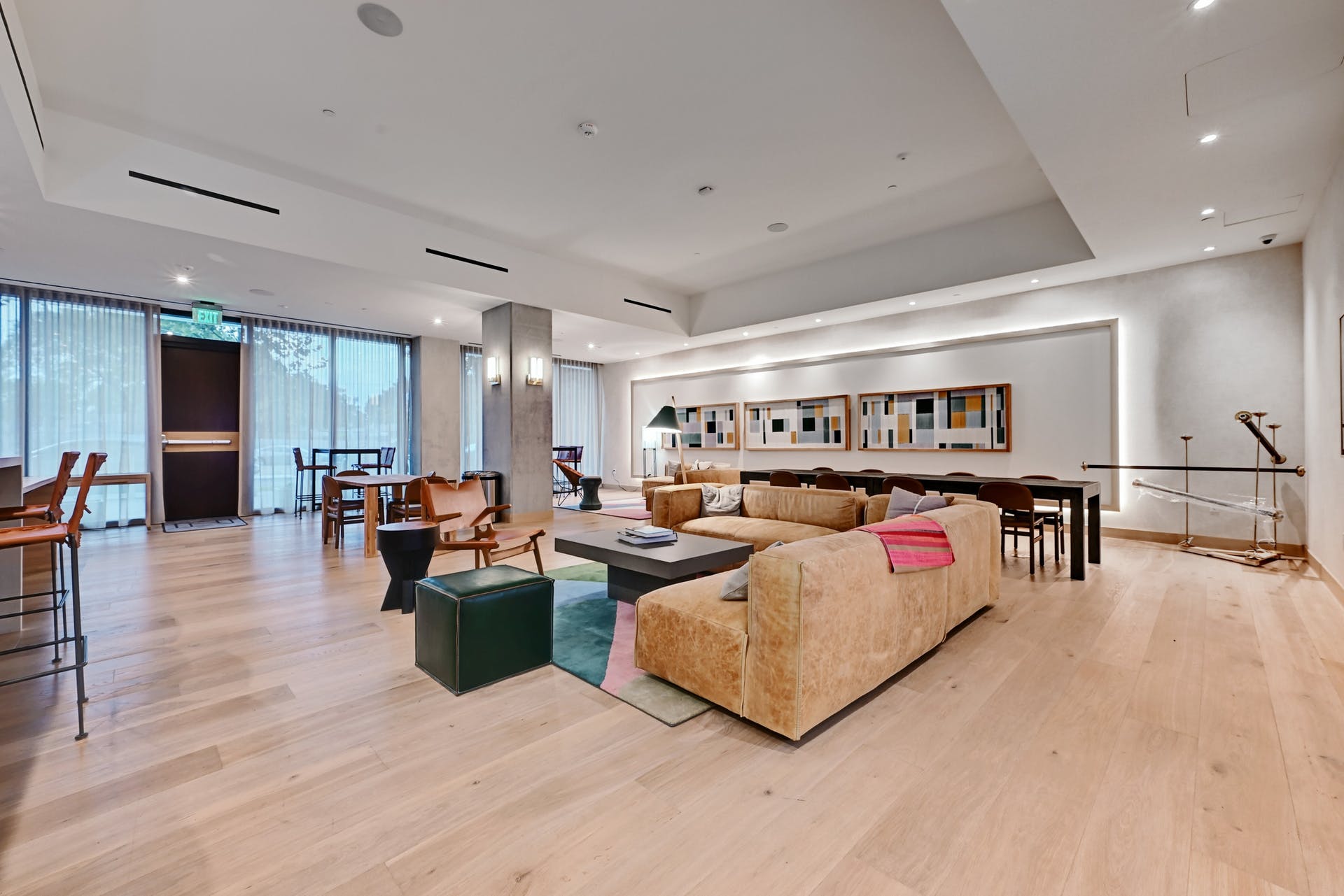 48 East Avenue #3201