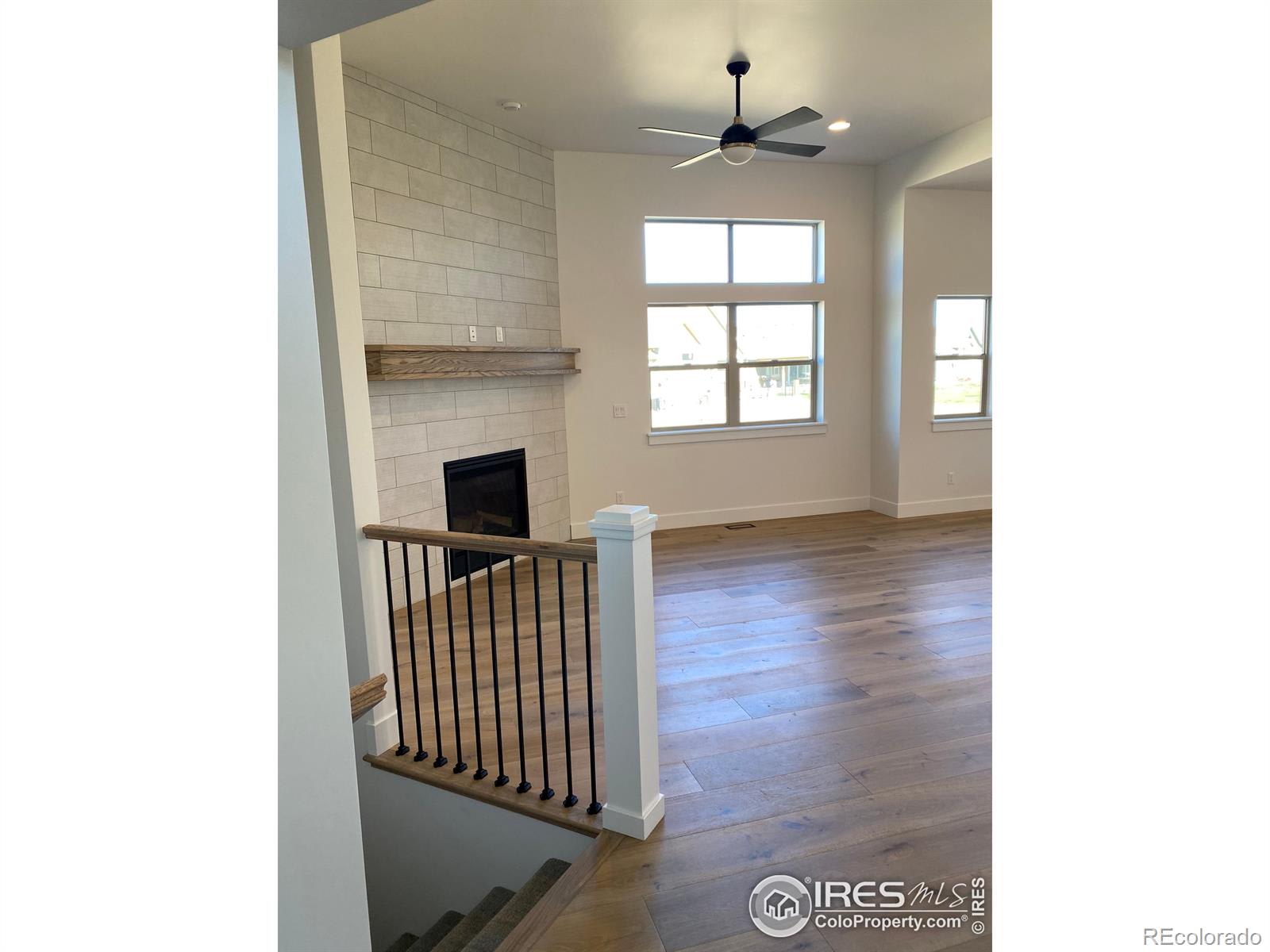 3713 Saguaro Dr