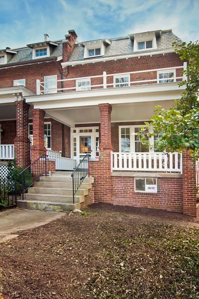 7 Tips to Help Sell Your Home