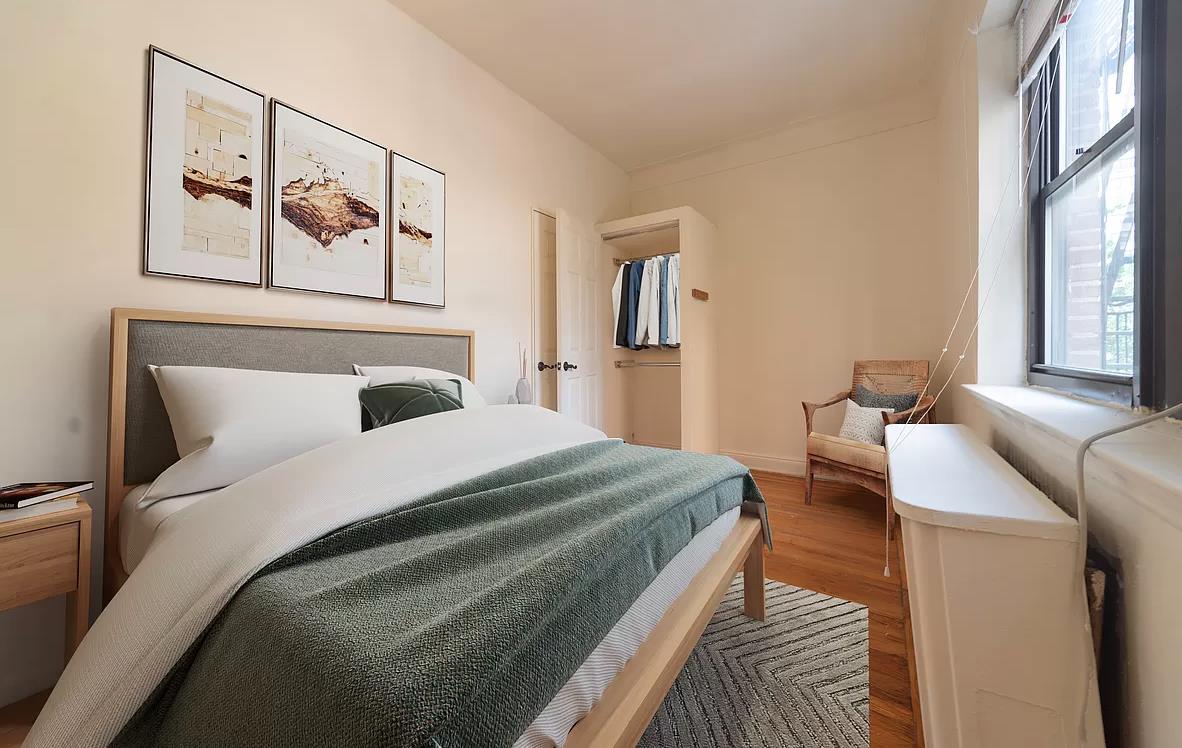 210 East 38th Street, Apt 4-H