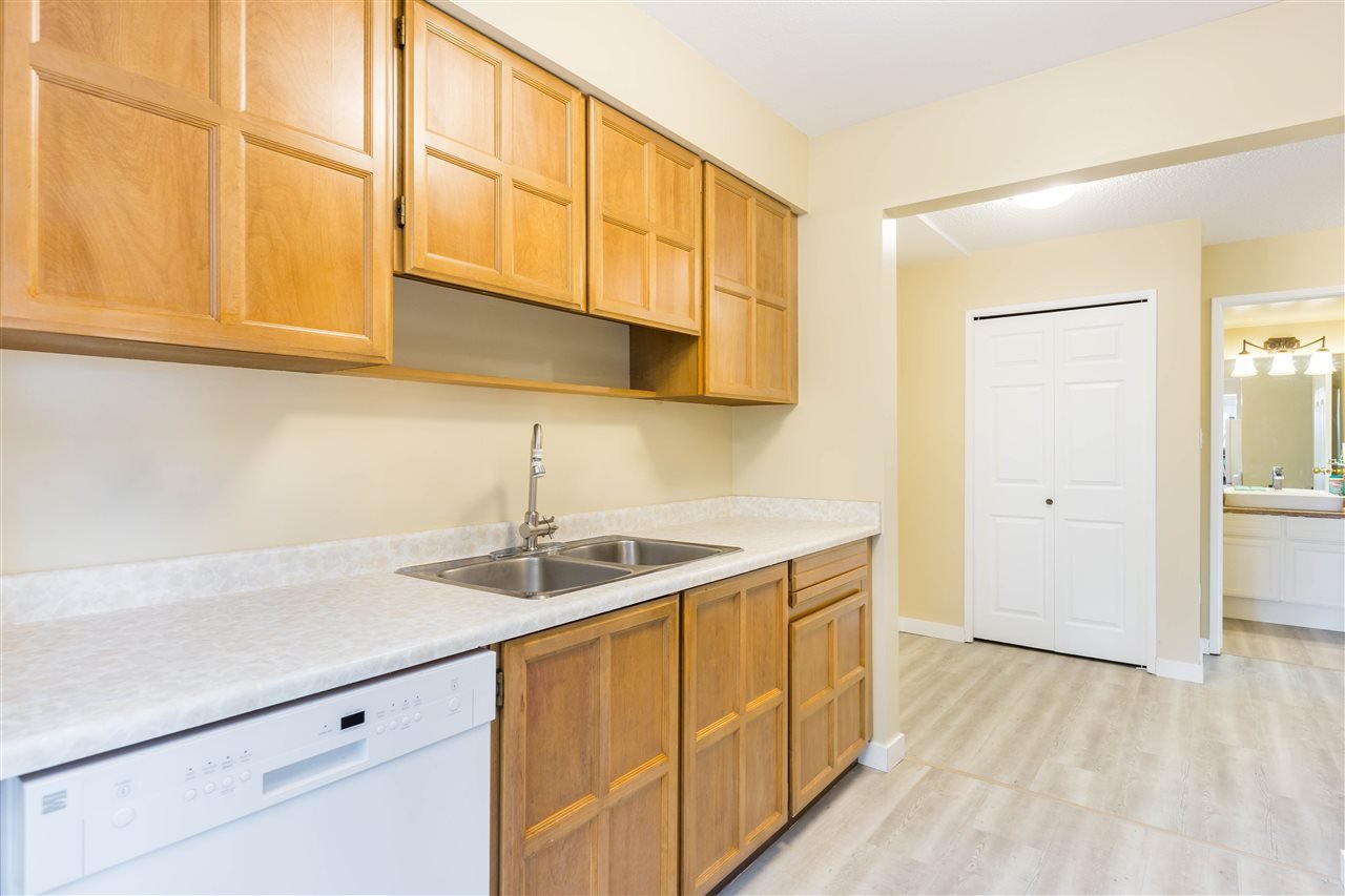 217-11240 Daniels Rd