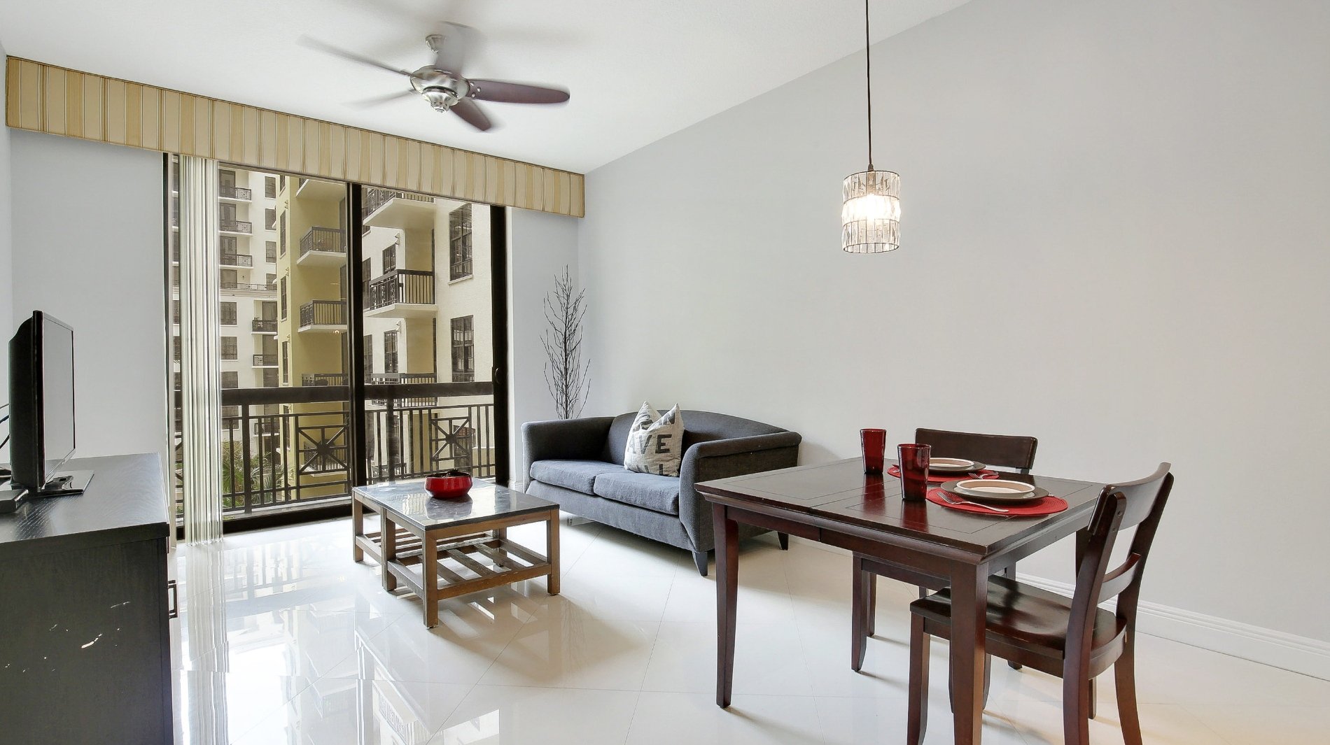 701 S Olive Ave, Apt 709