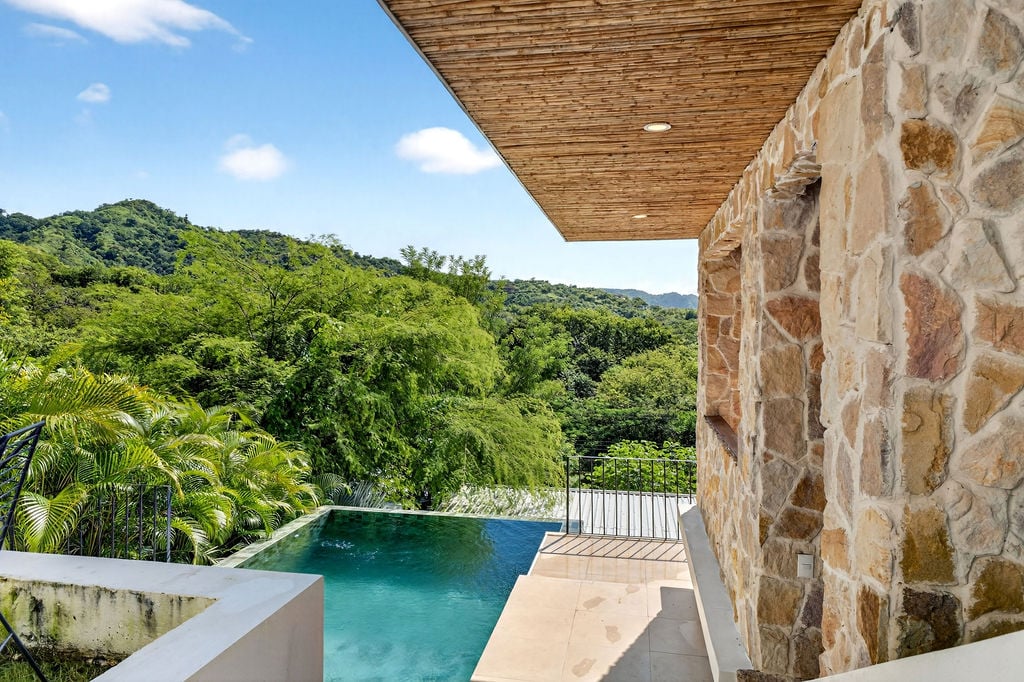 Casa Agave Azul | Contemporary 4-Bedroom Home with Detached Guest Casita in Playa Potrero