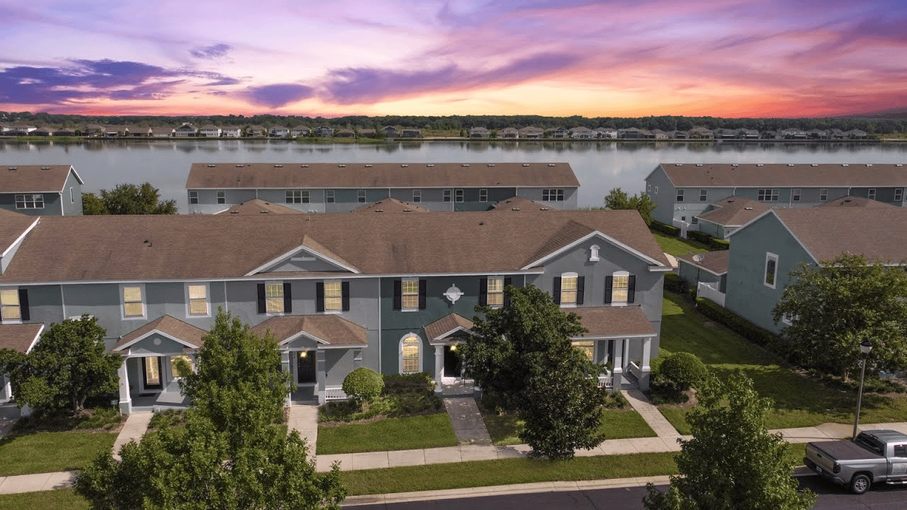 552 Juniper Springs