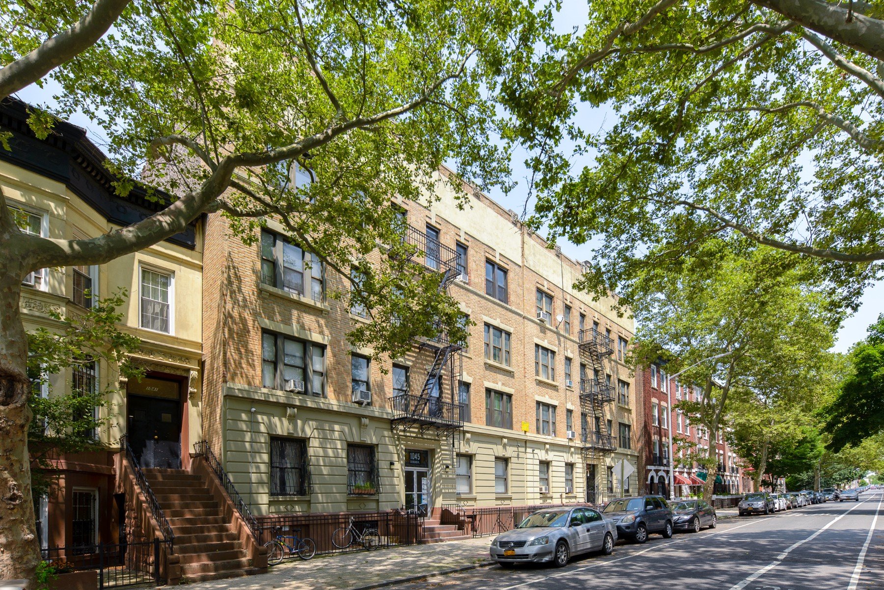 1045 Sterling Place Unit: 4C