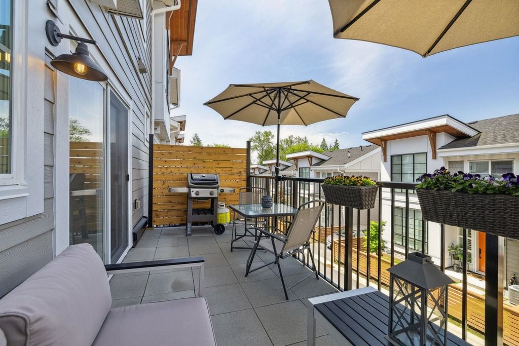 23183 136 Ave, #8