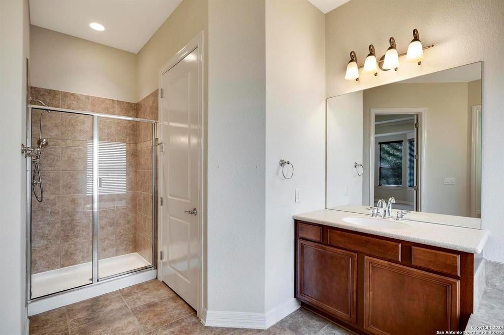 12722 Texas Thistle
