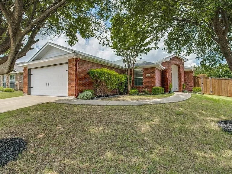 4809 Mountain Ridge Ln