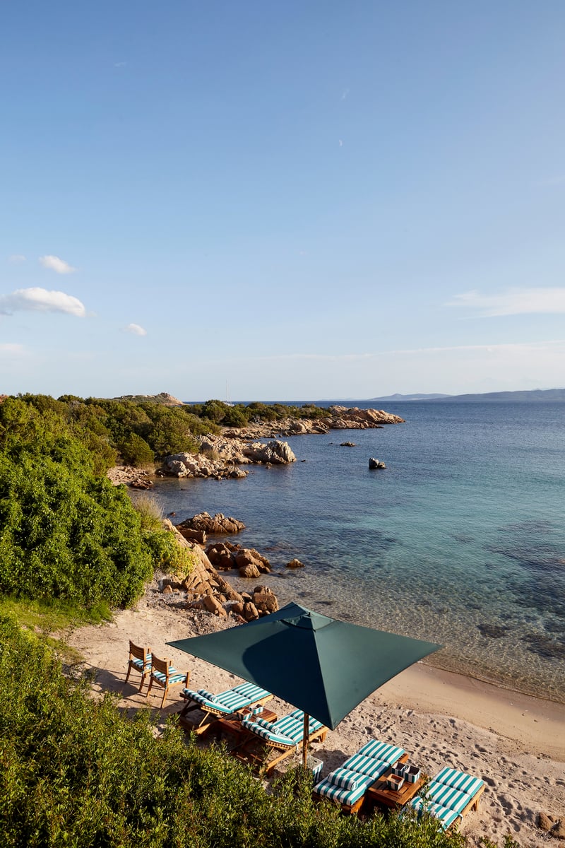 Breathtaking Beachfront Vacation Villa