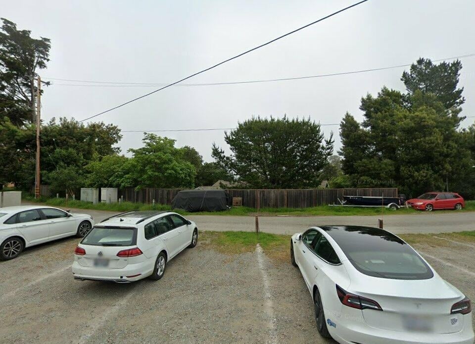 31 Ridge Ave