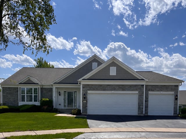 Del Webb Grand Dominion