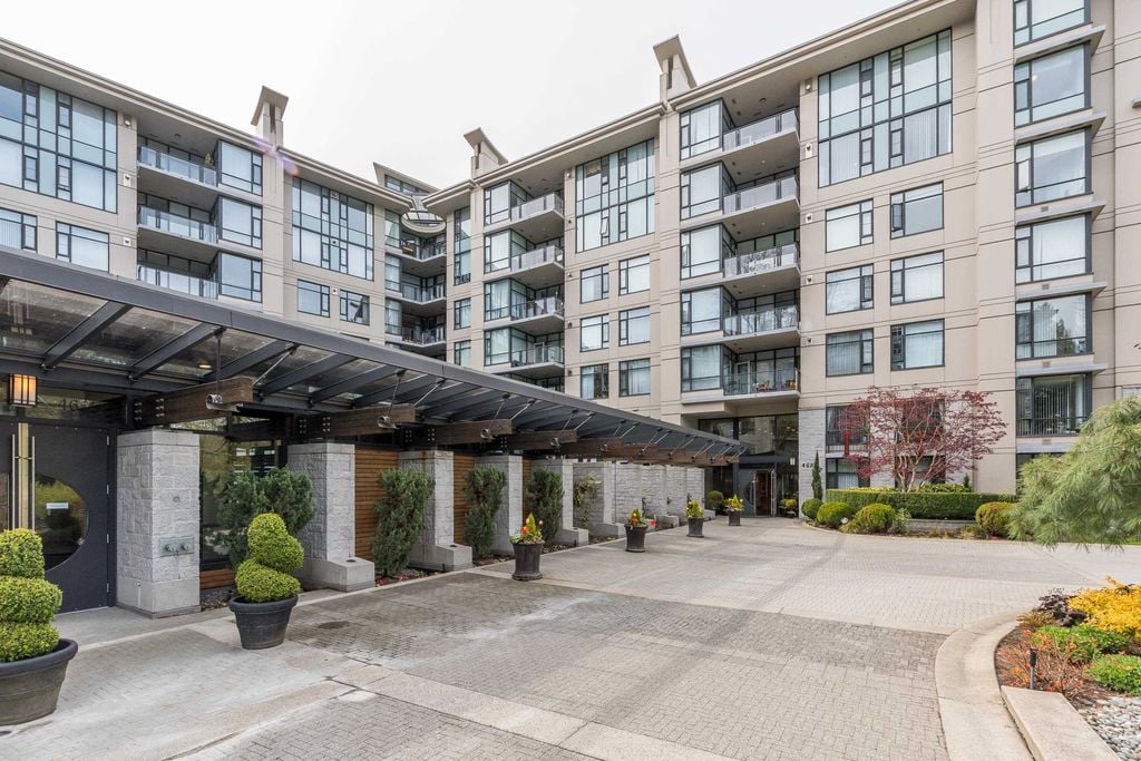 4685 Valley Dr, #106