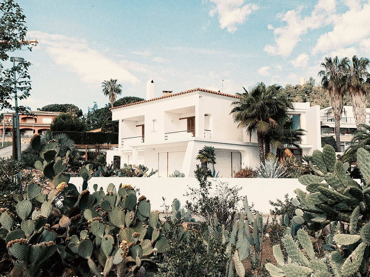 What International Real Estate Opportunities Can Buyers and Investors Unlock?