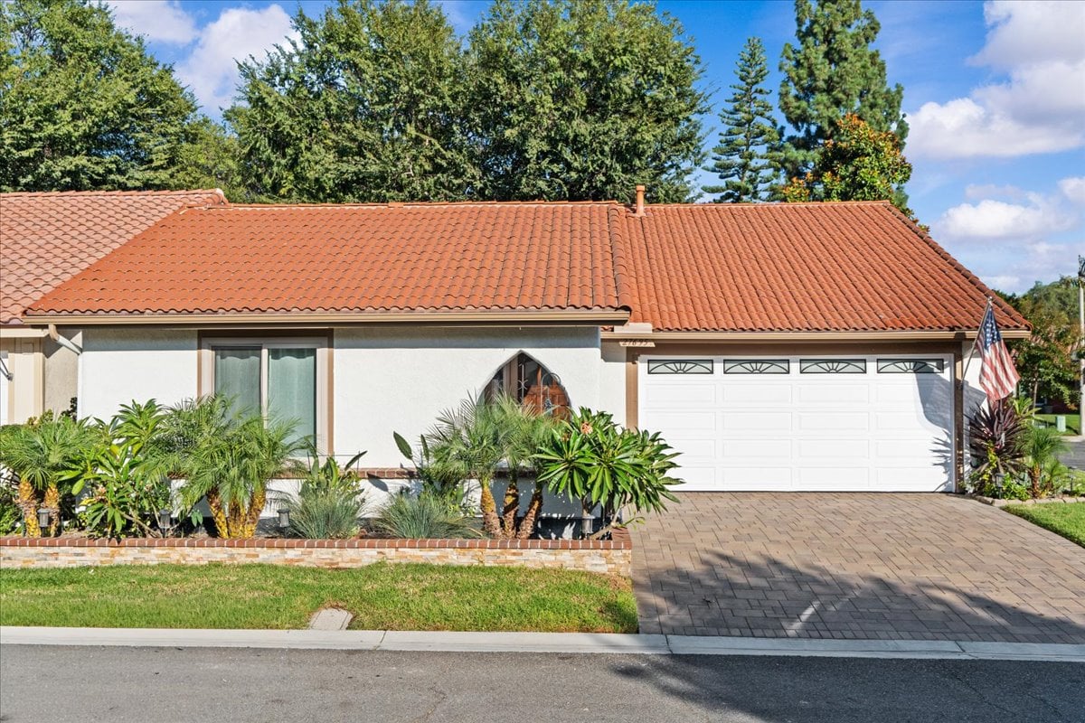 27695 Via Turina, Mission Viejo, CA 92692