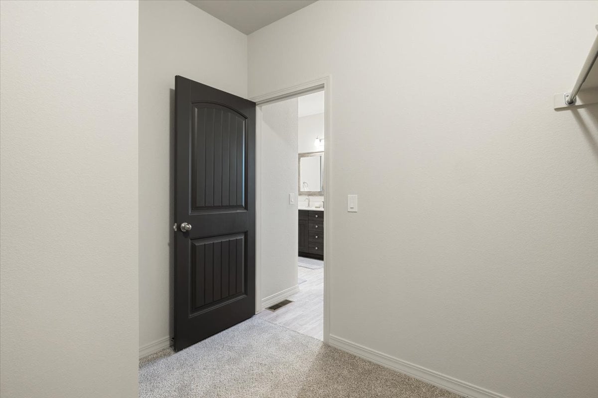 1112 E Painted Hills LN | Competition Mid December