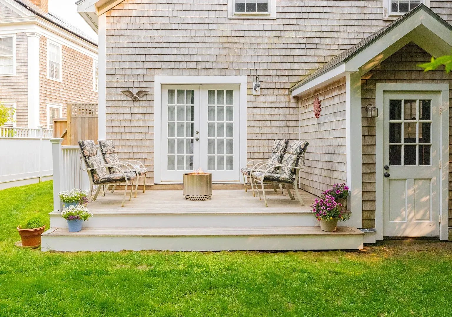 6 Dovekie Ct