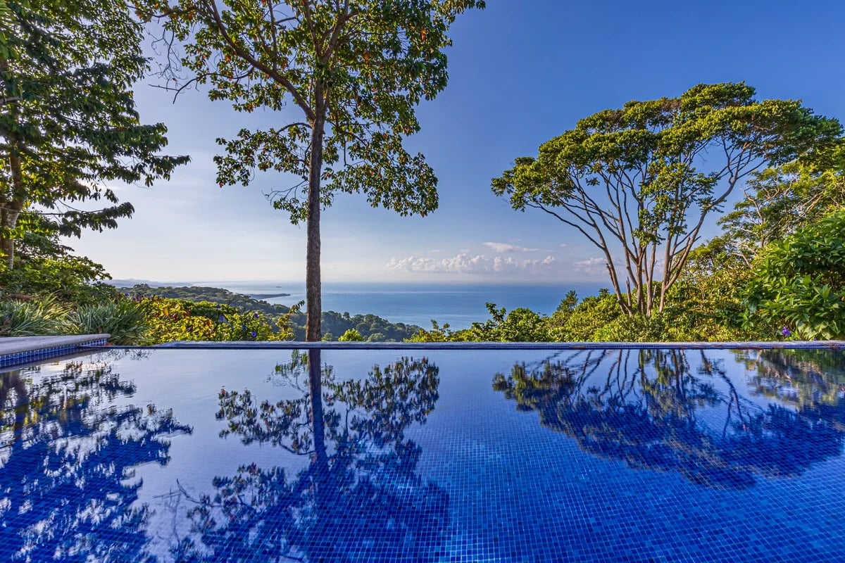 2 ACRES – 2 Bedroom Whales Tale Ocean View Home In Costa Verde Estates Gated Community!!!