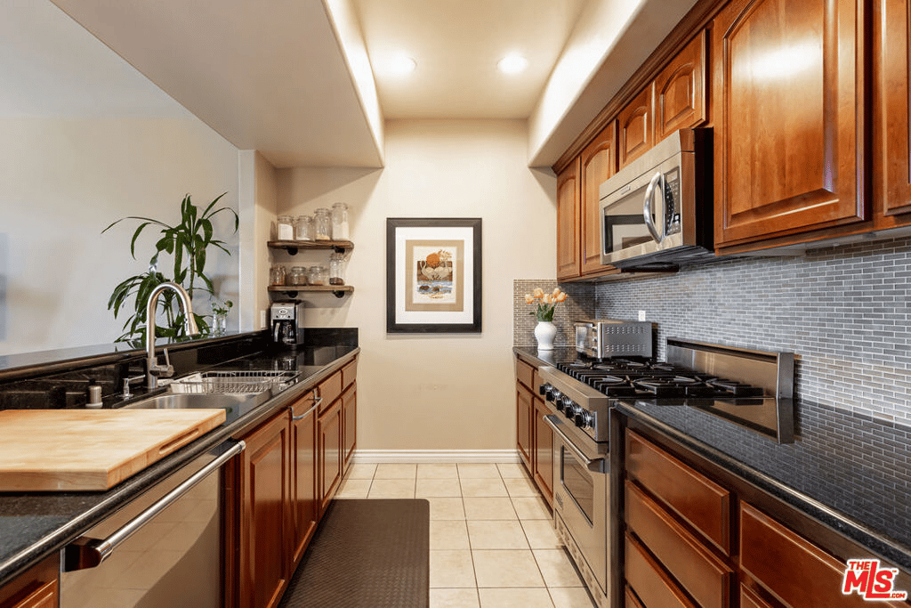 12449 Kling St, #PH1