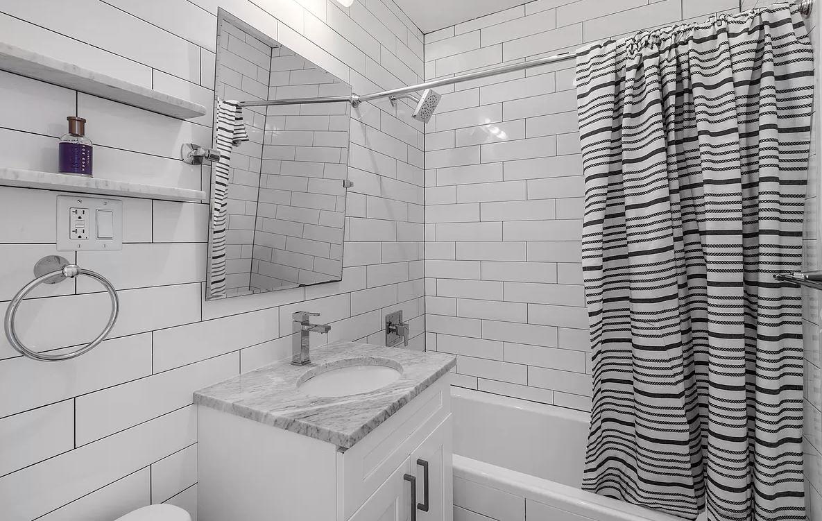 47.5 East 7th Street, Apt BB