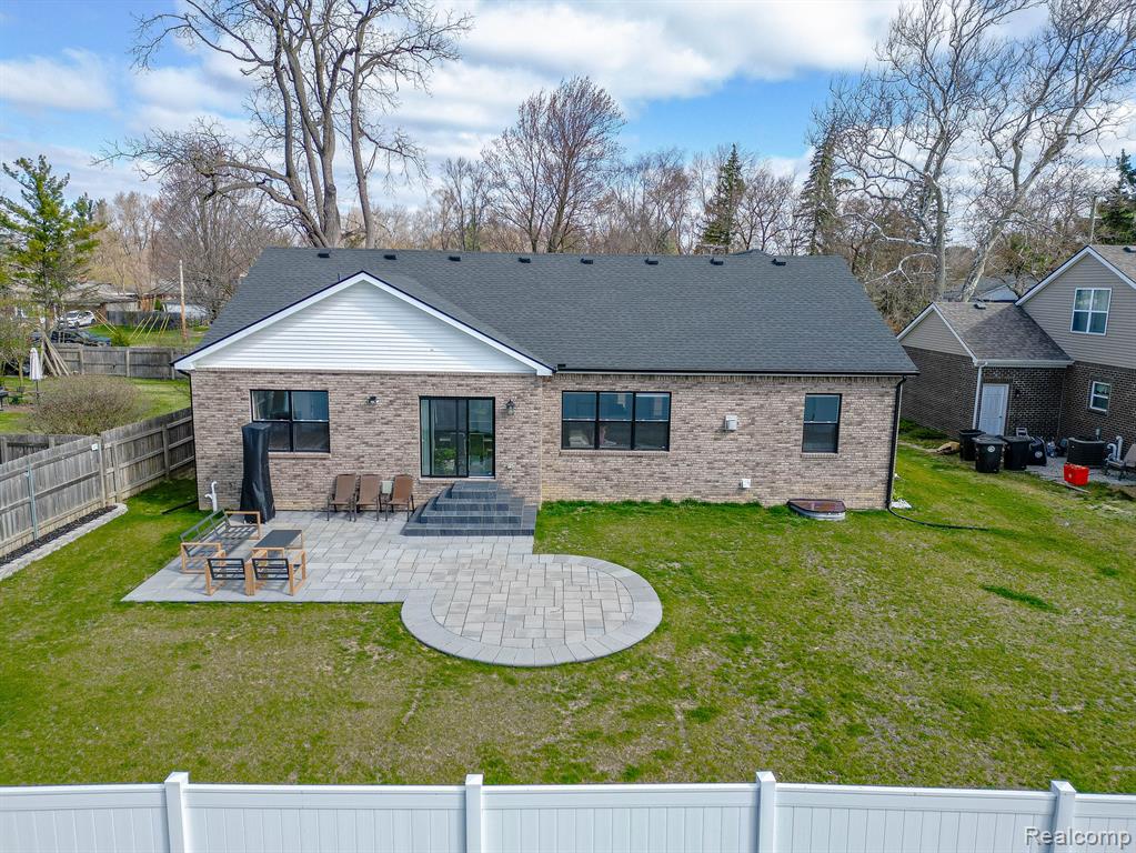 34421 Ann Arbor Trail