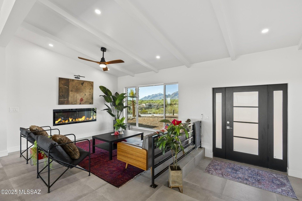 5240 E River House Rd