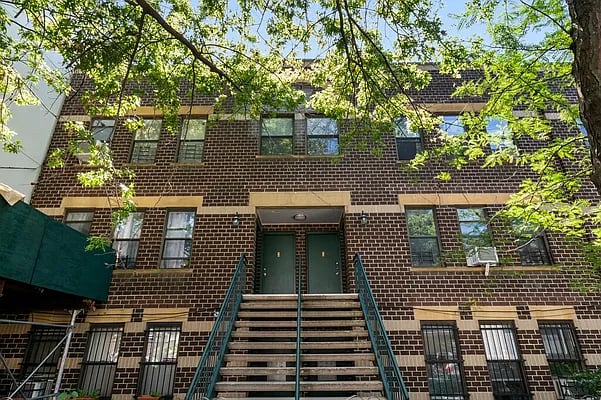 136 Freeman Street #3E