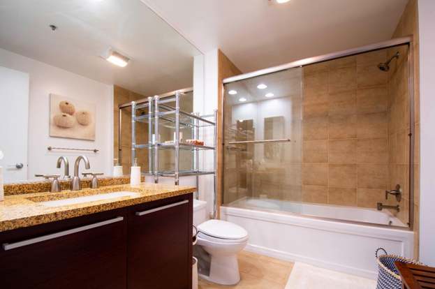 425 1st St #2708