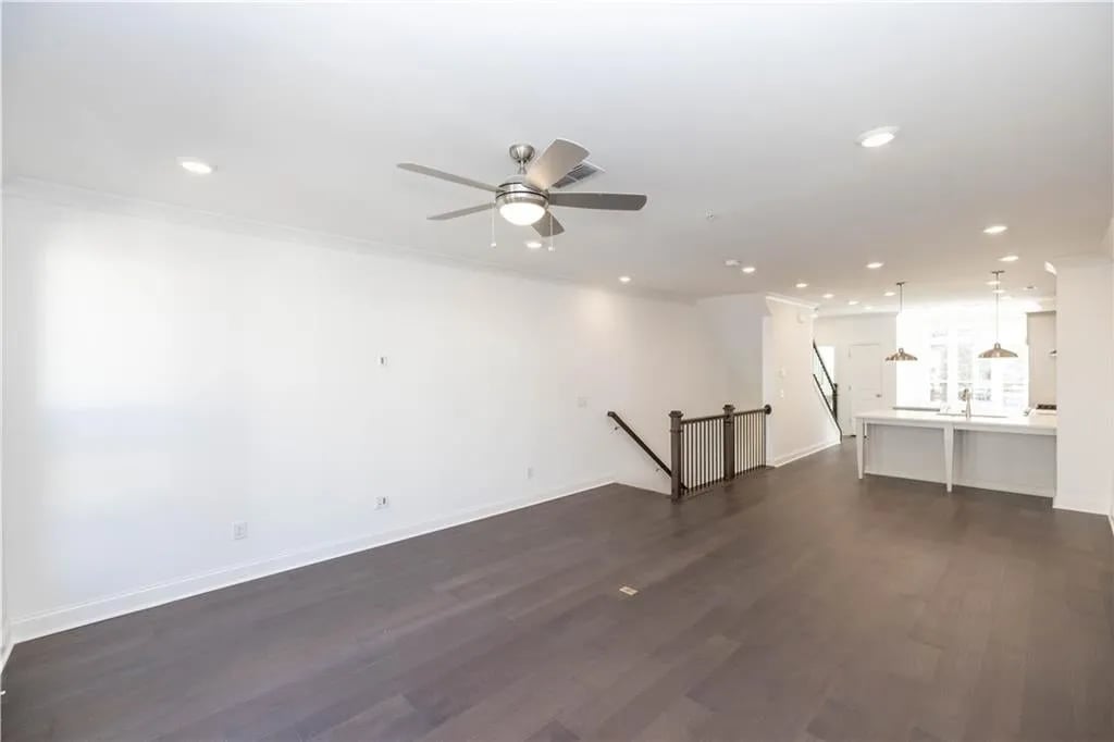 352 Olmstead Way, #28