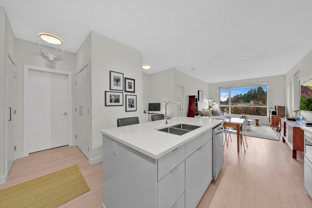 1621 Hamilton Ave, #407