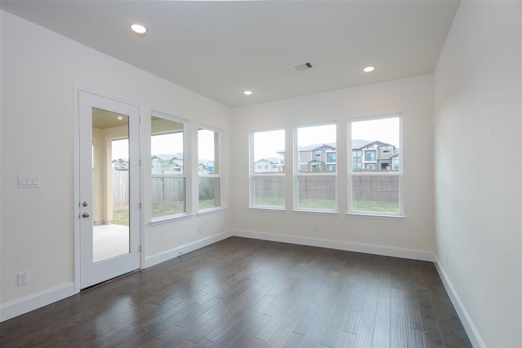 21119 Bradford Grv Dr