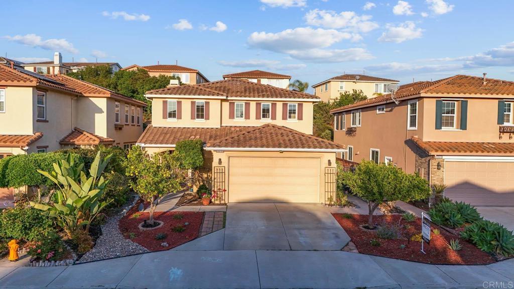 1176 Parkview Dr