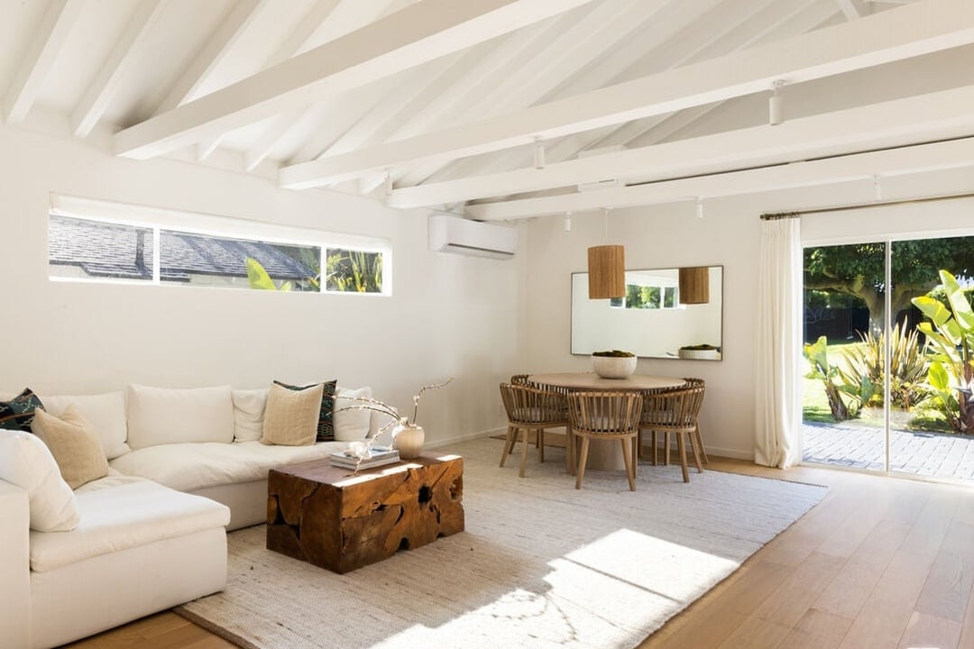 Echelon Pavilion, Grayfox St, 90265