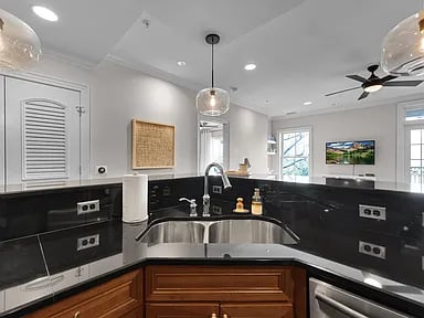 710 Independence Pl Unit 503