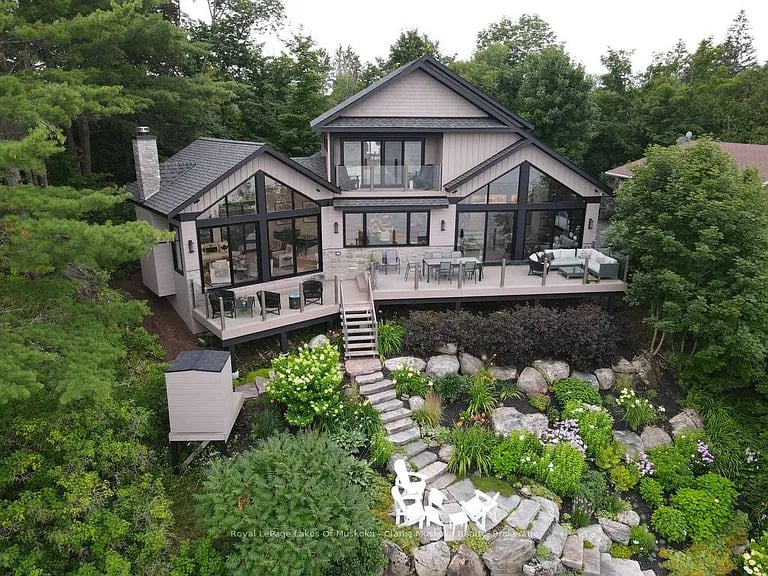 305 Wapaska Cres