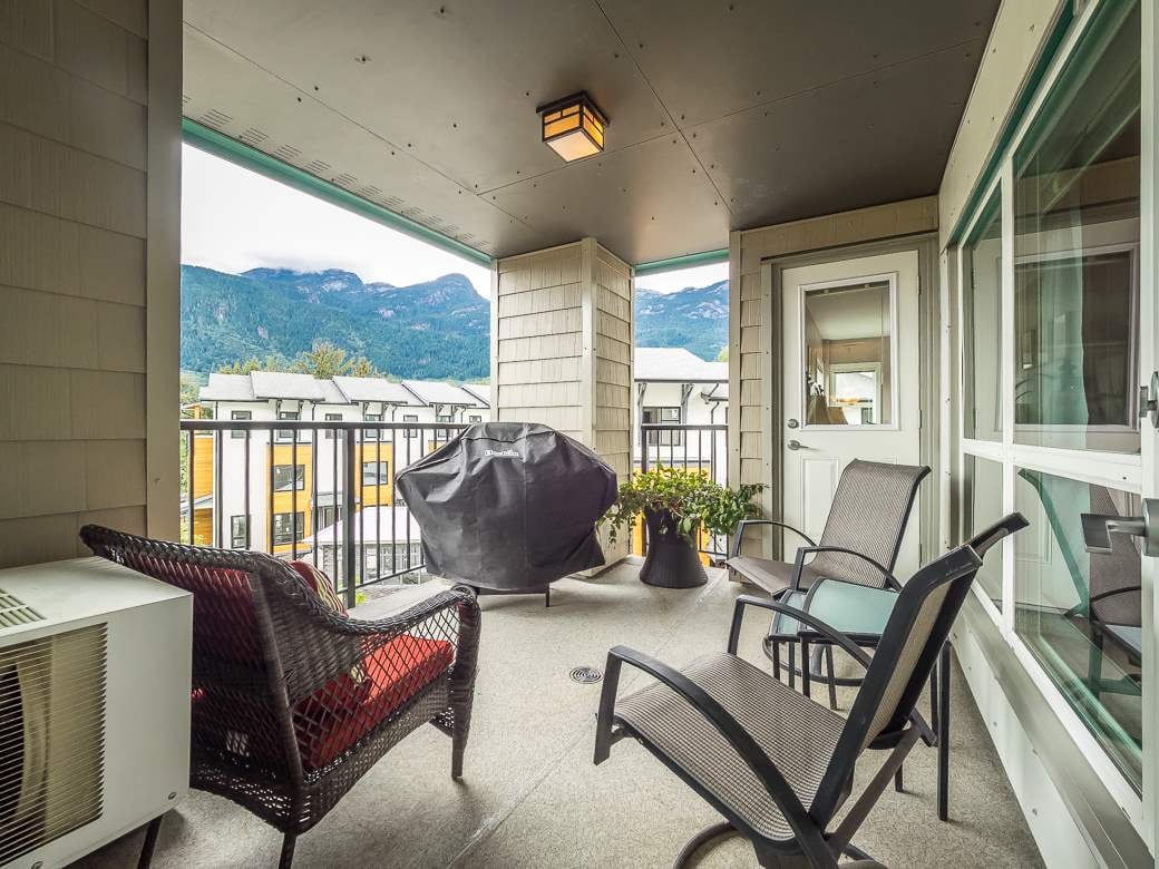 1212 Main St, #306