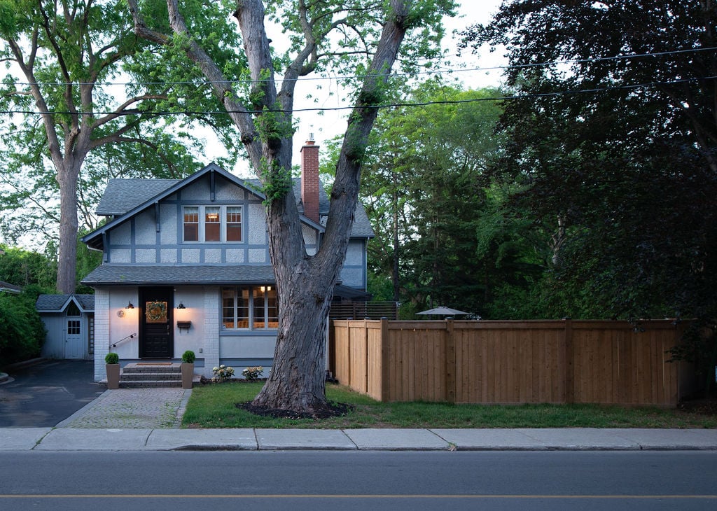 139 Allan Street, Oakville, ON