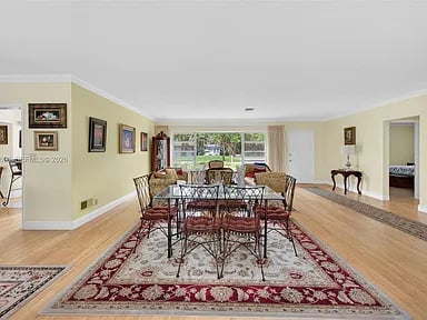 6020 Almond Ter