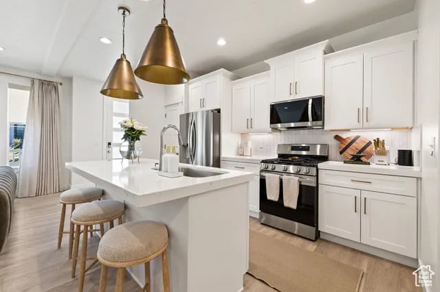 1417 E Rustic Wood Ct
