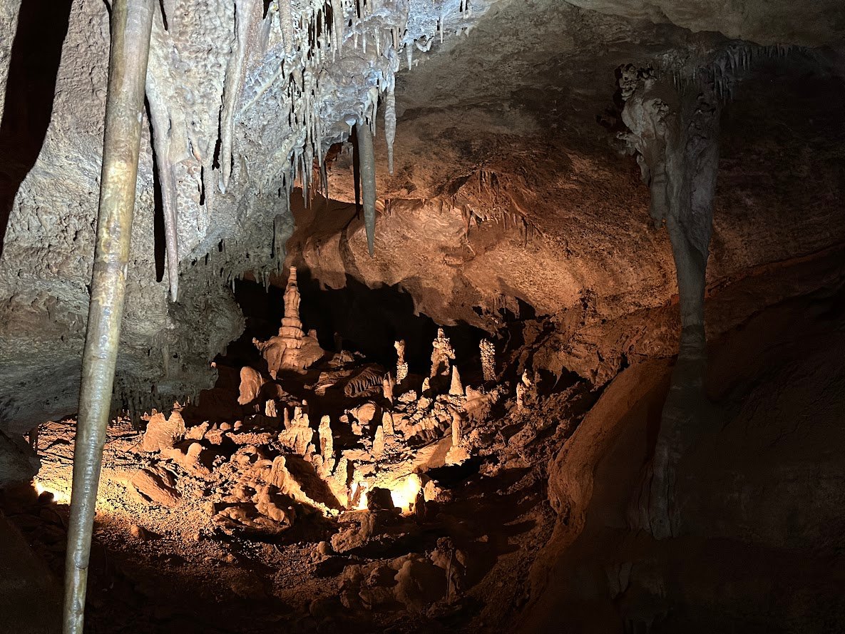 Exploring Cave of the Winds: Colorado’s Underground Adventure