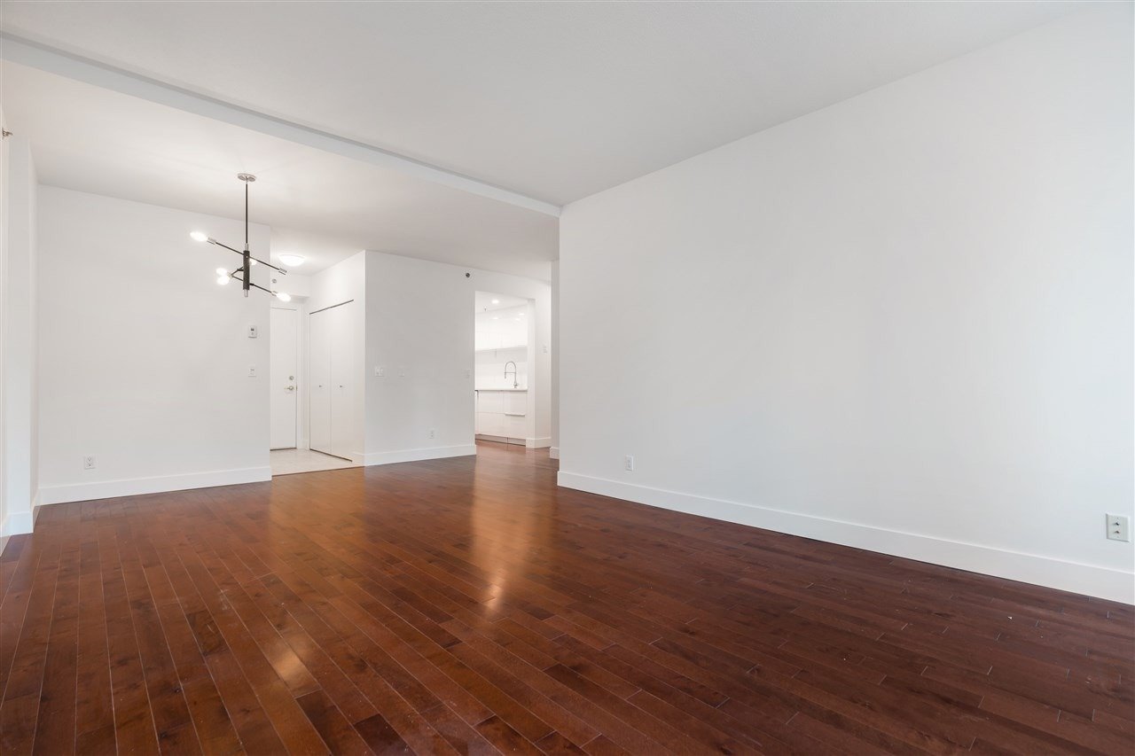 212 Davie St, #607