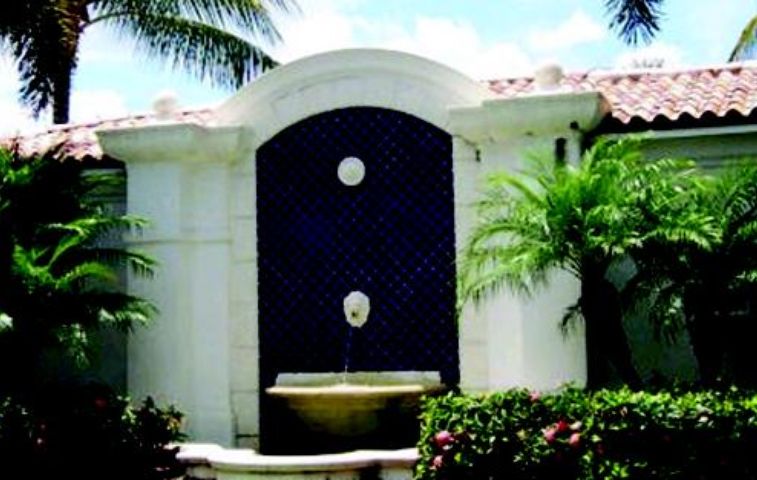 Village Walk Of Bonita Springs