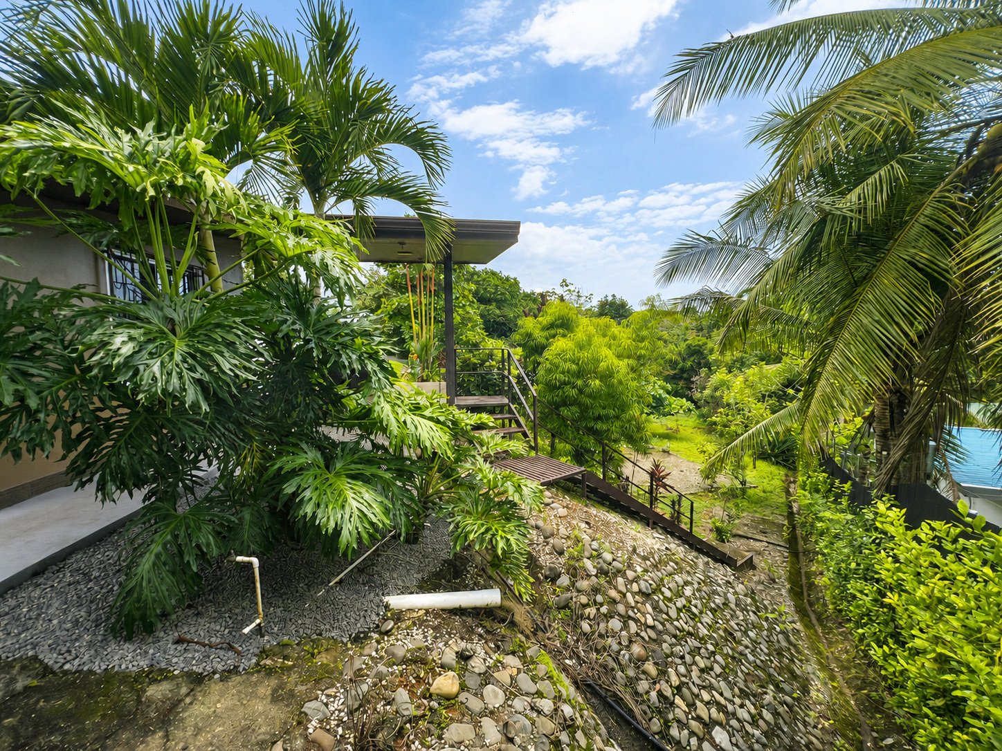 Private Single-Level Home on 1.25 Gated Acres with Fruit Trees