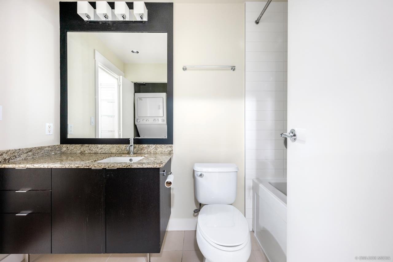 1505-7088 18th Ave