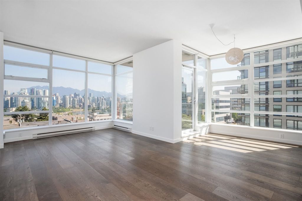 2550 Spruce St, #505