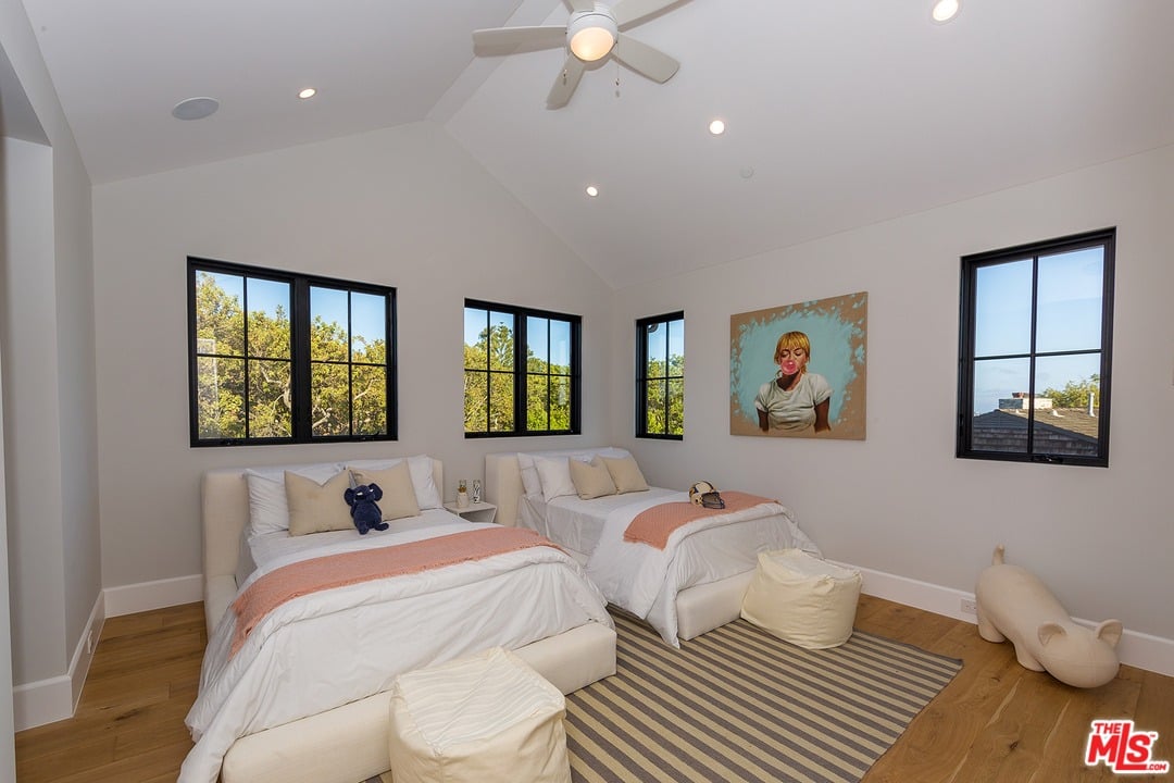 2217 Guthrie Dr