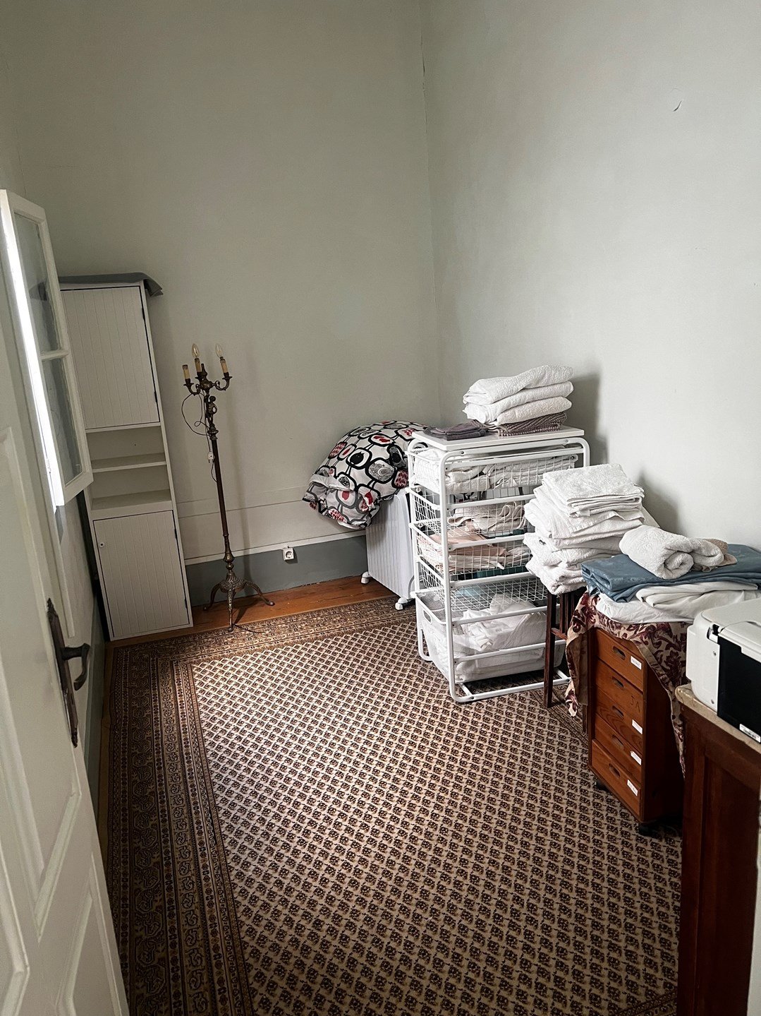 Traditional Four Story Building with Exceptional Investment Potential on Rua do Almada Porto