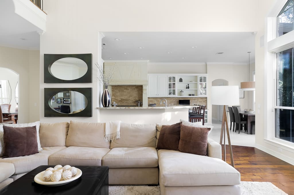 3801 Meandering Creek