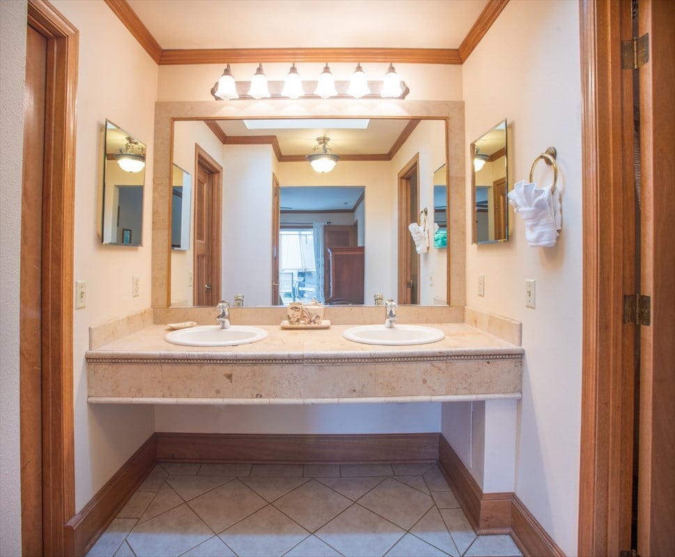 POKII PRINCEVILLE VACATION RENTAL